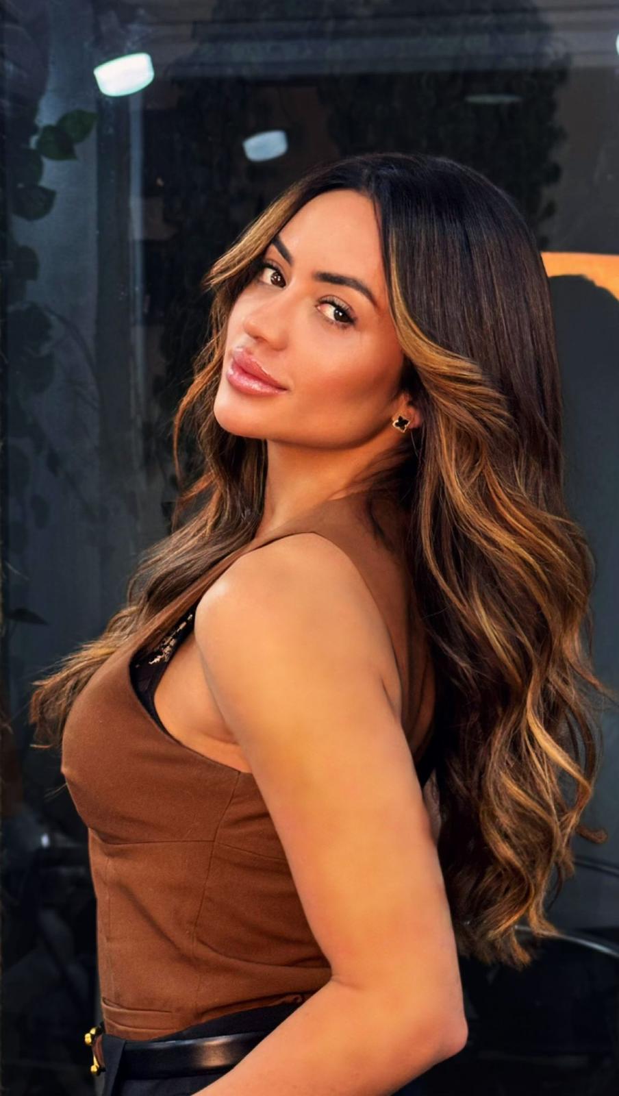 Karolina - Image 2